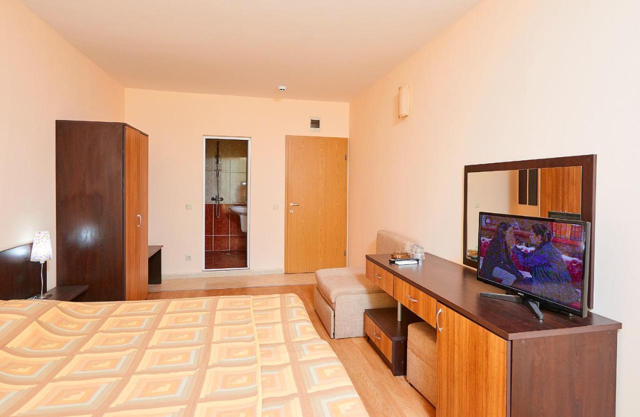 Guest House California Pomorie Eksteriør bilde